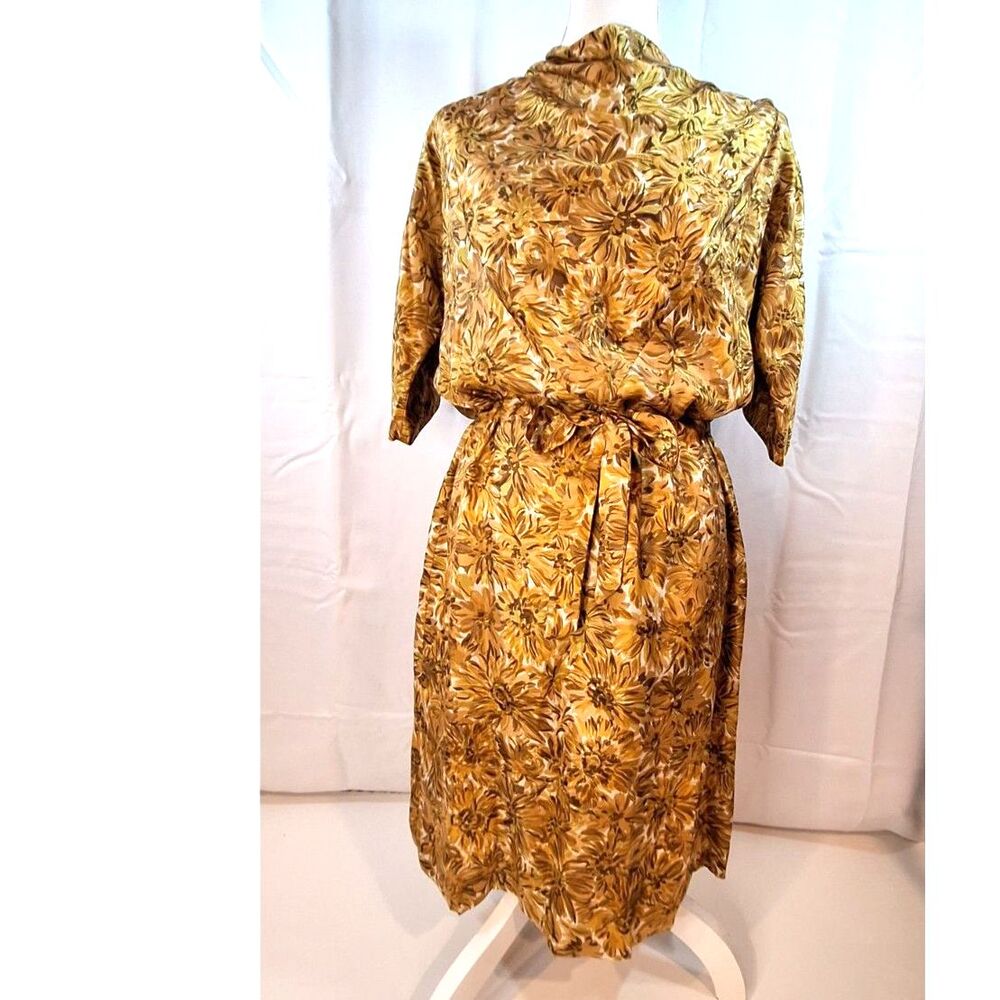 Vintage Ladies 1970s Dress Gold Brown & Yellow Floral Pattern Pull Through Belt